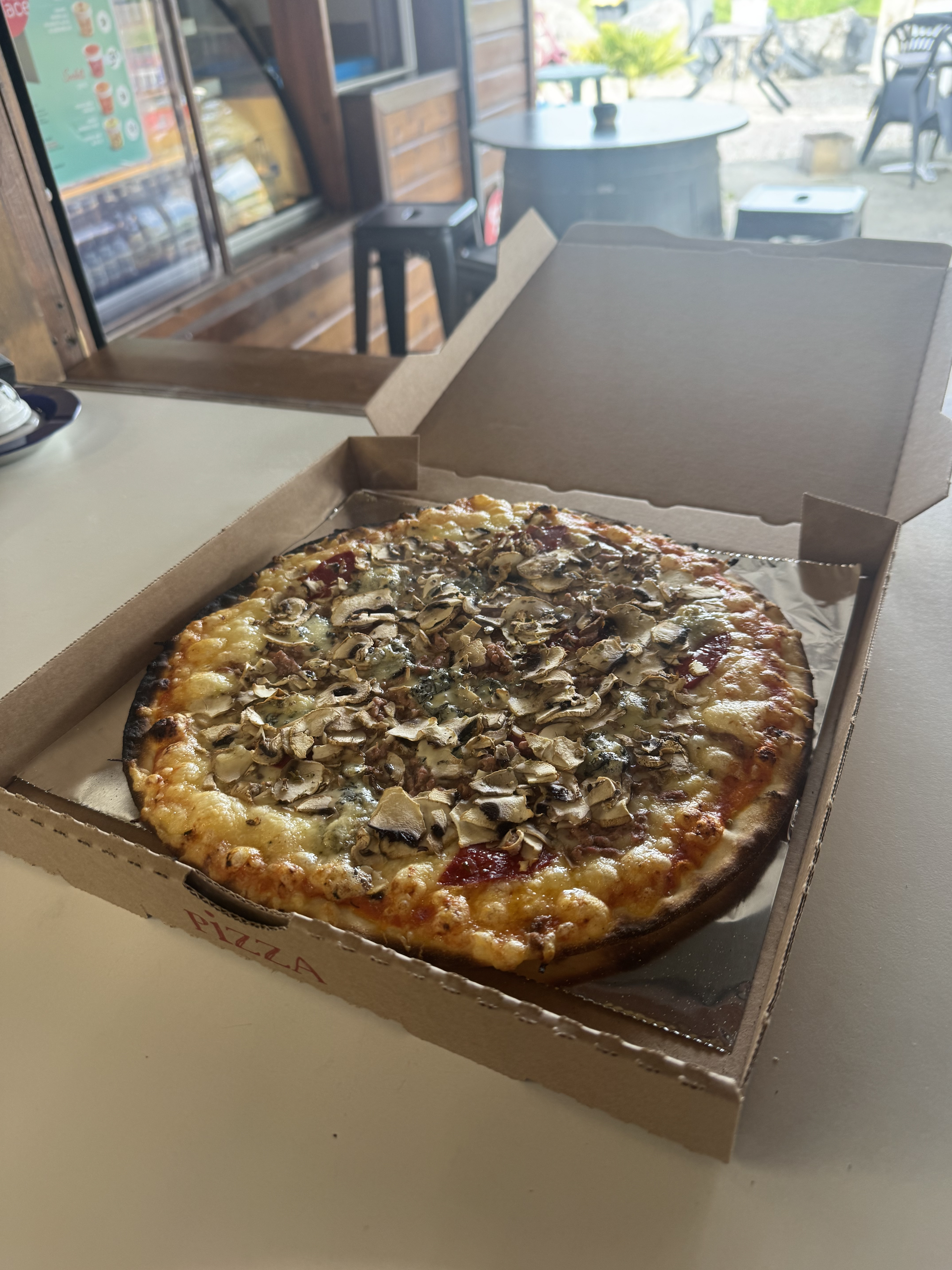 Pizza Cannibale