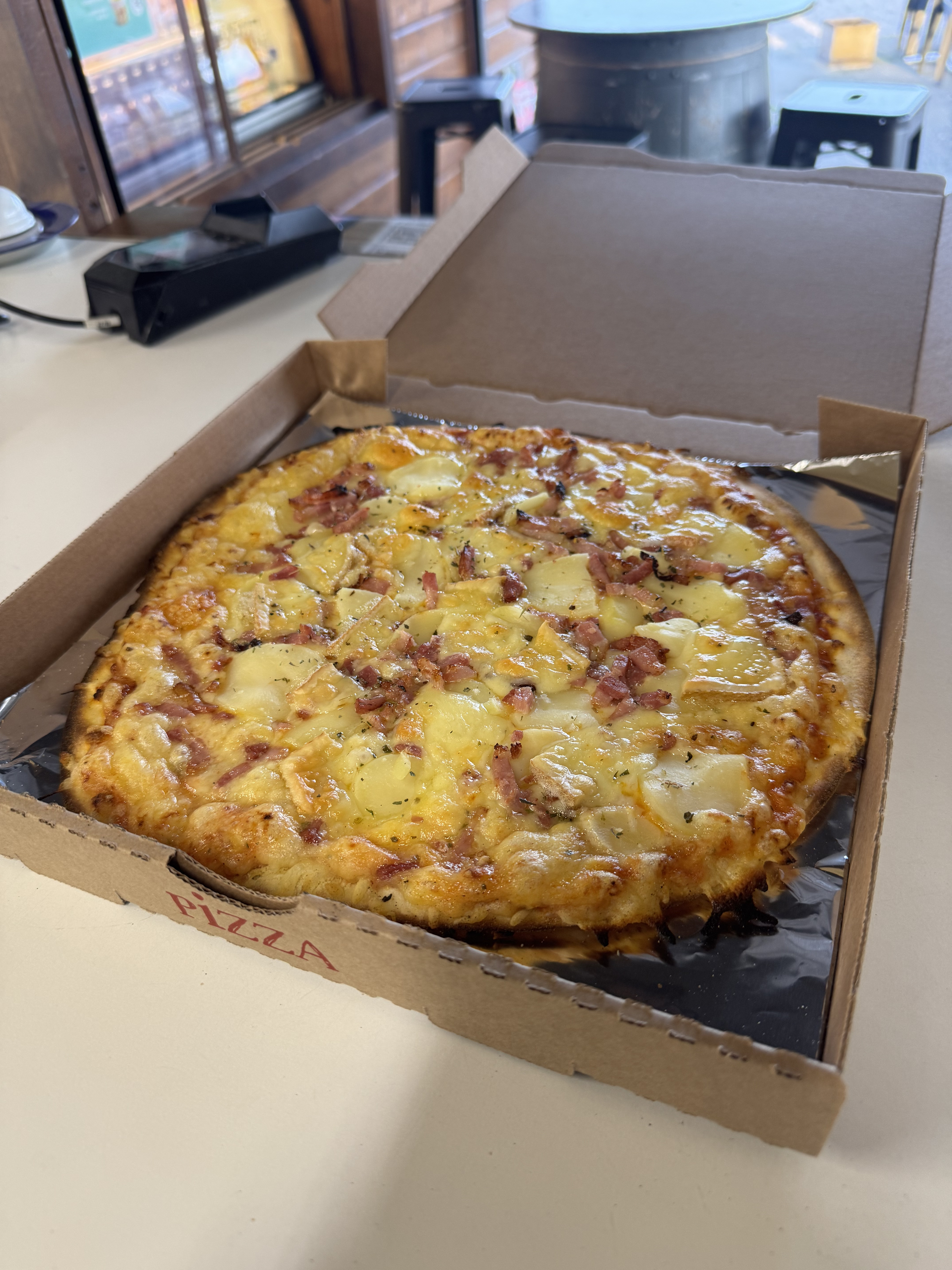 Pizza Raclette